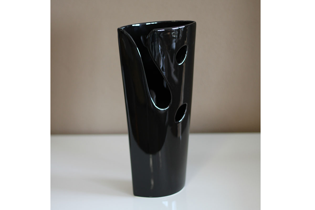 Keramická váza - černá