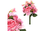 Puget květin, mix růží a hortenzie. Růžová barva.