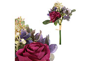 Puget květin, mix růží a hortenzie. Fialová barva.