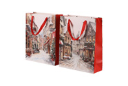 Taška dárková papírová - Vánoce v městečku, mix 2 druhů, střední, cena za 1 ks.